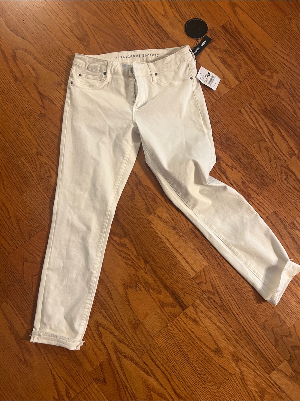 Articles Of Society Cream Slim Ankle Jeans